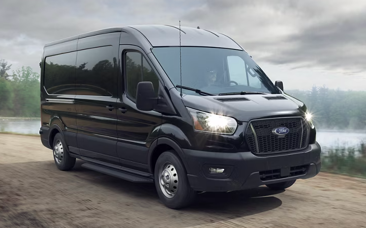 Ford_Transit_14.jpg